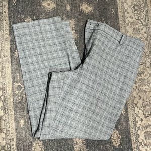 Ann Taylor Gray Plaid Cropped Pants
